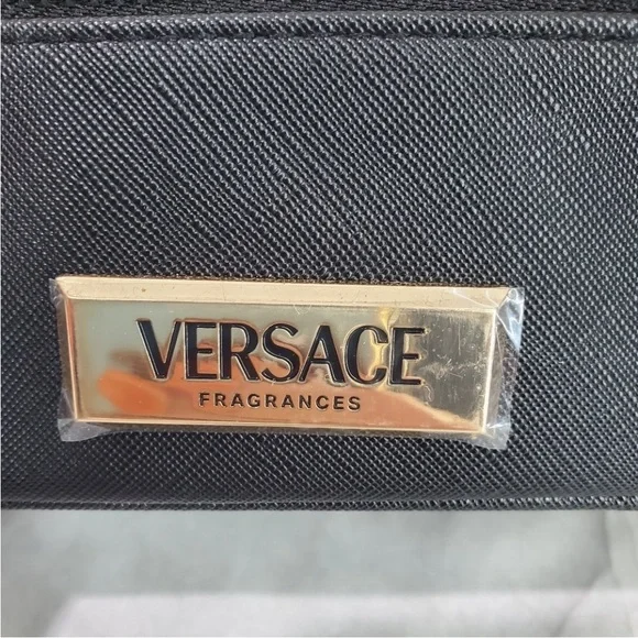Versace Black and Gold Toiletry Bag Vanity Case Parfums Collection - Picture 5 of 9